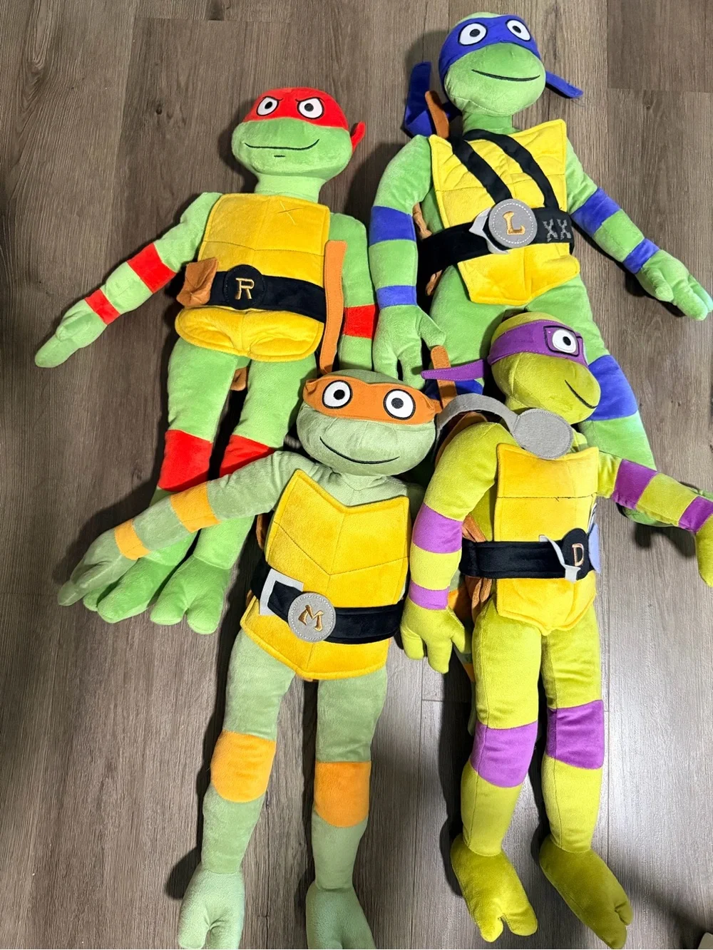 COMPLETE SET of 4 Teenage Mutant Ninja Turtles 26